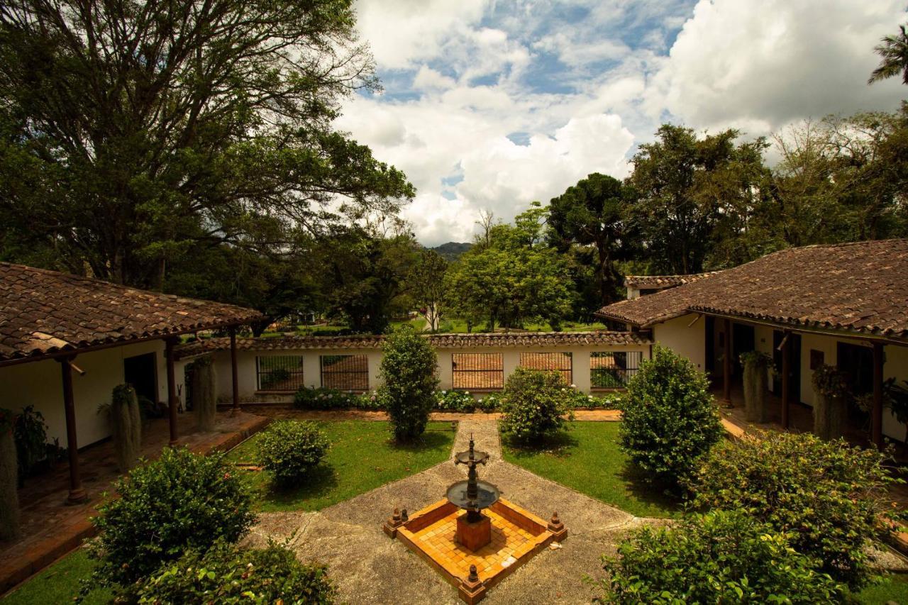 Club Campestre Hacienda Fizebad El Retiro (Antioquia) Exterior photo